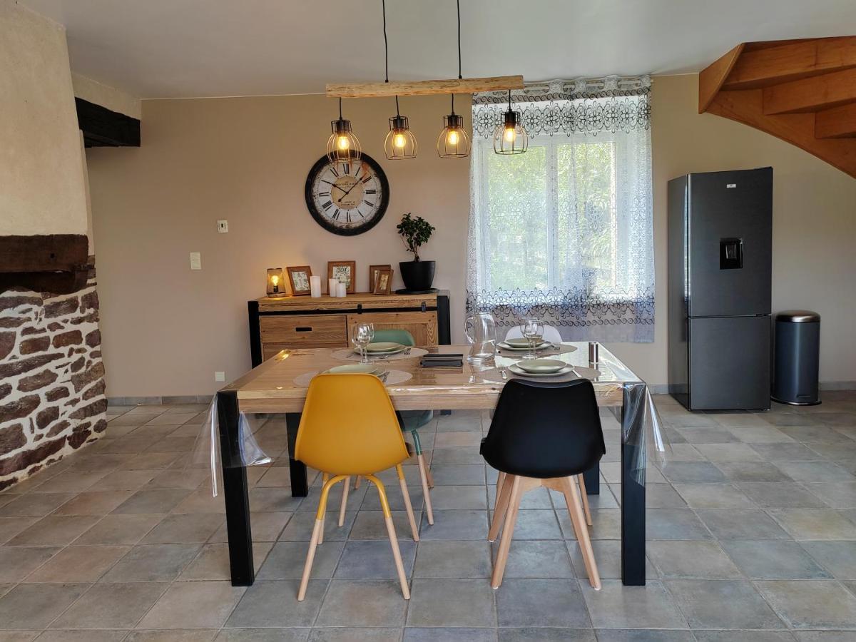 Villa L'Ote De Brekilien Saint-Malon-sur-Mel Esterno foto